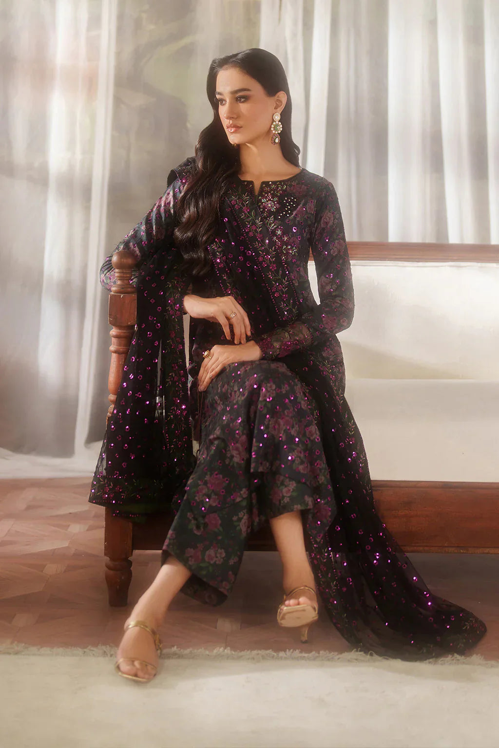 03-Piece Printed Lawn suit - Ready To Wear