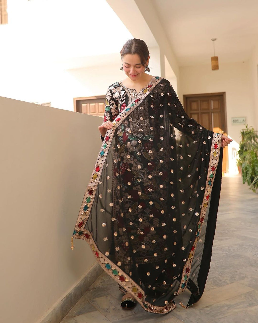 Elegant Chiffon Suit with Malai Trouser
