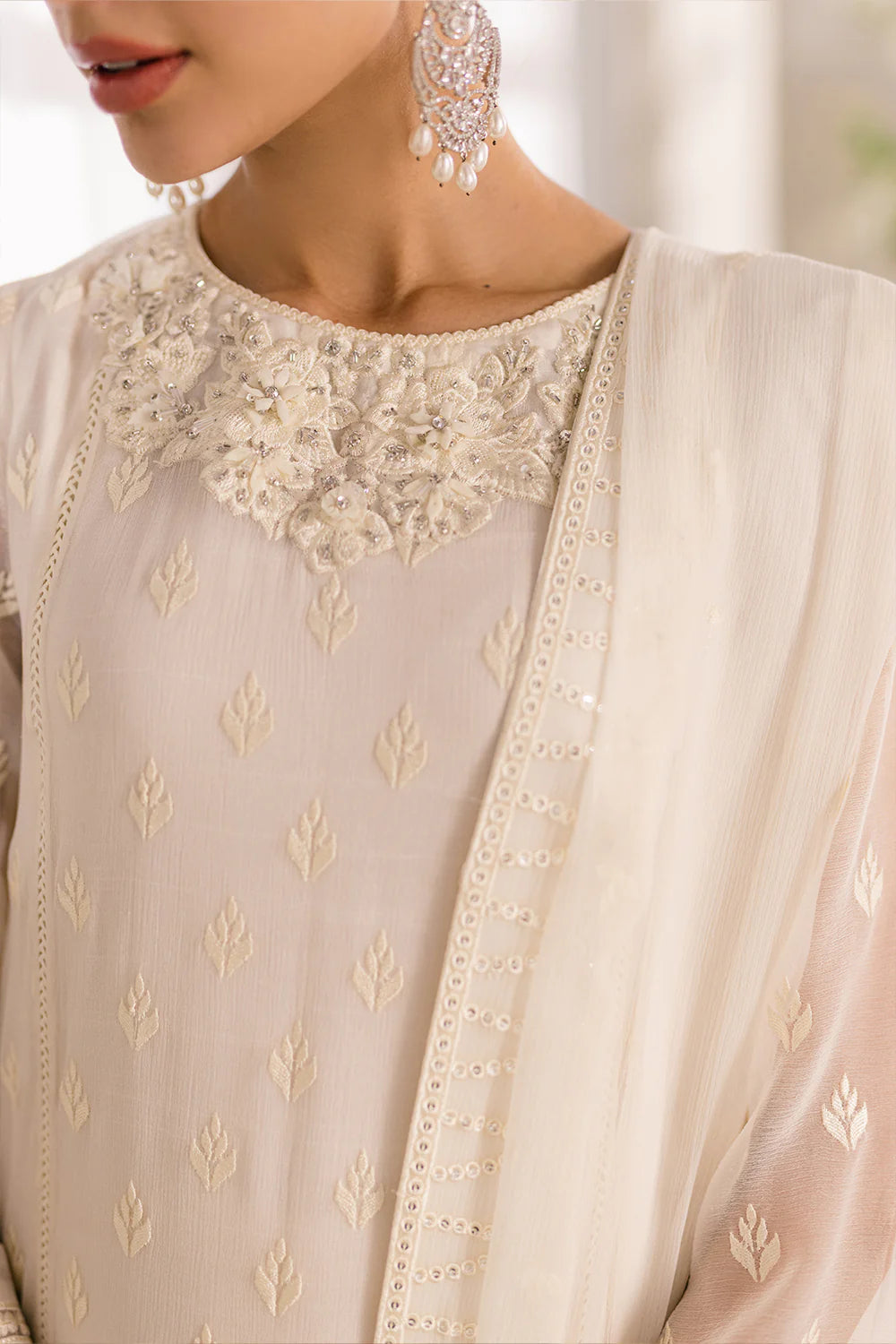03-Piece Embroidered Chiffon Suit - Ready  To Wear