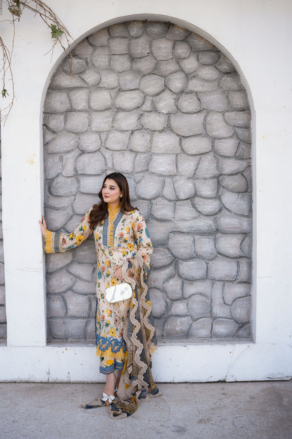 03-Piece Embroidered Lawn Suit - Ready To Wear