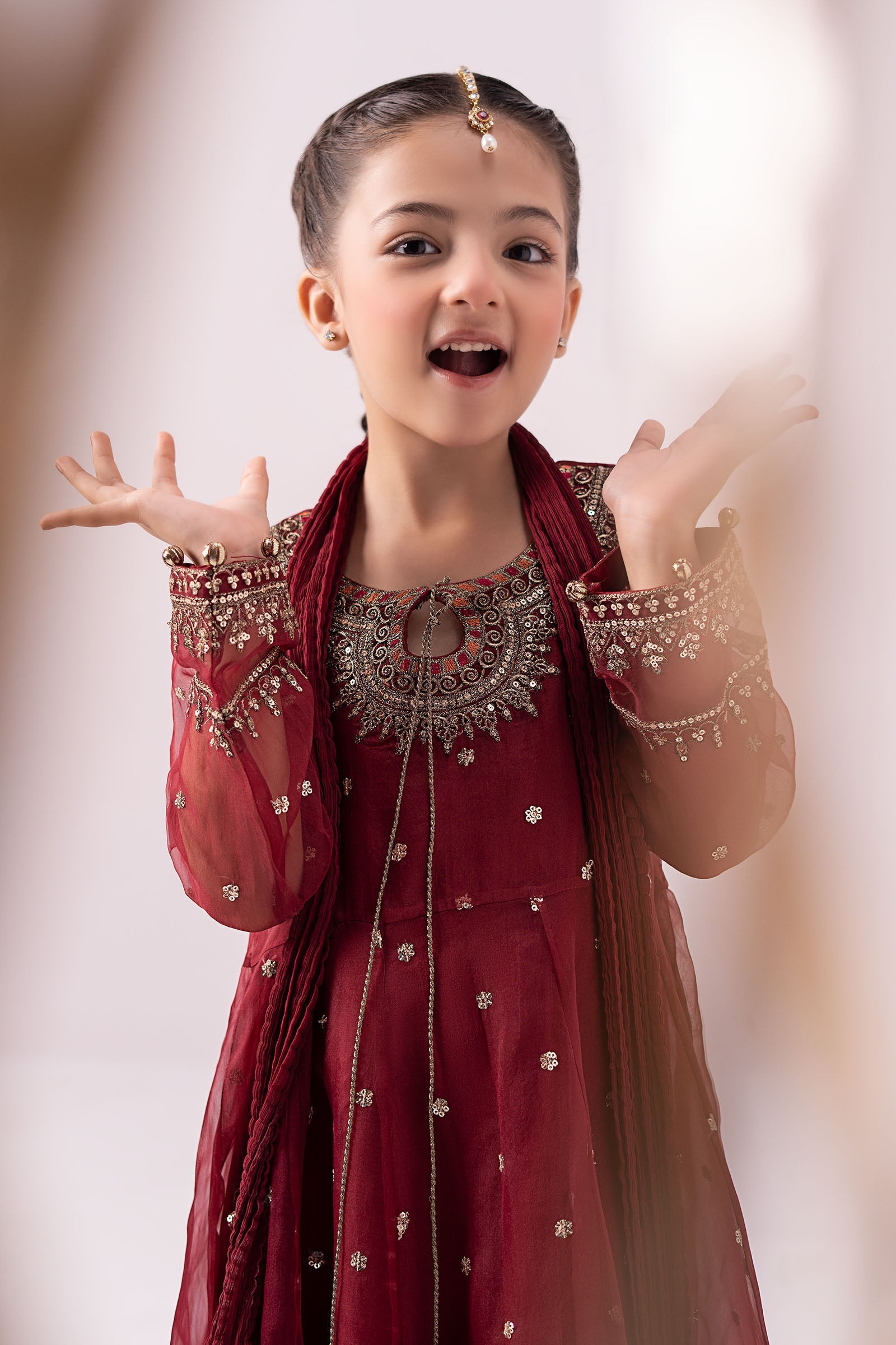 03 Piece Embroidered Chiffon Suit - Ready  To Wear