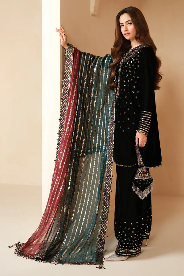 03-Piece  Embroidered Velvet Suit - Ready To Wear