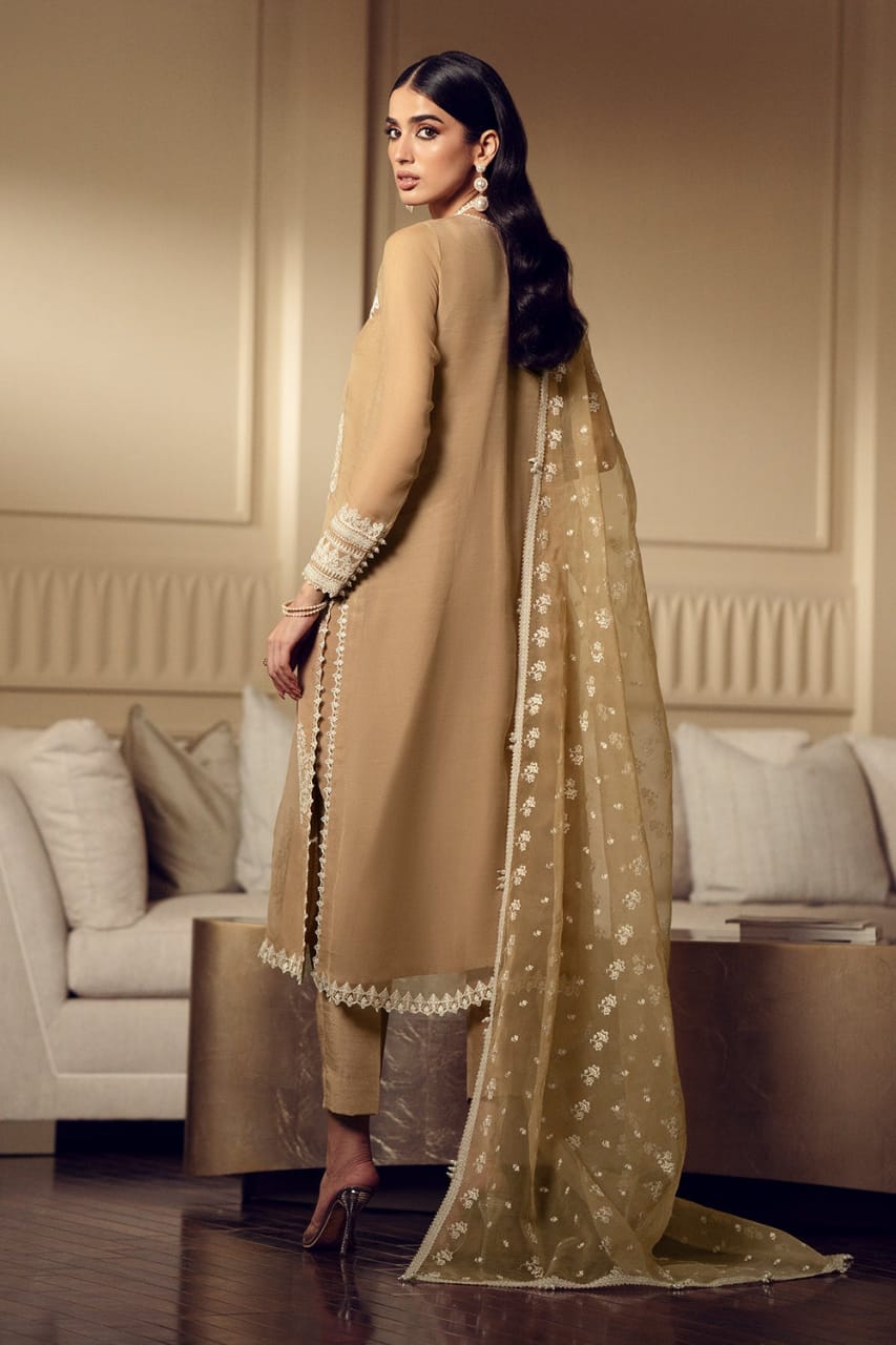03-Piece Embroidered Chiffon Suit - Ready To Wear
